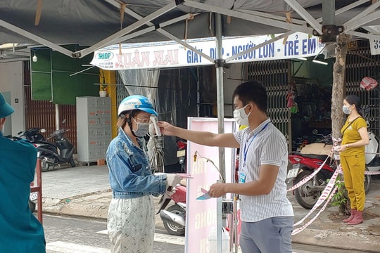 Người Đà Nẵng đi chợ thời "tem phiếu"