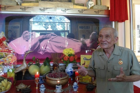 Thăm "bảo tàng Hồ Chí Minh" thu nhỏ trong lòng thành phố biển