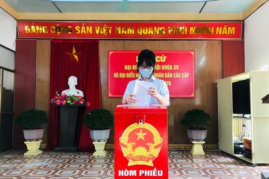 Hải Phòng: Gần 2 triệu cử tri Hải Phòng đã hoàn thành việc chọn người tài, đức