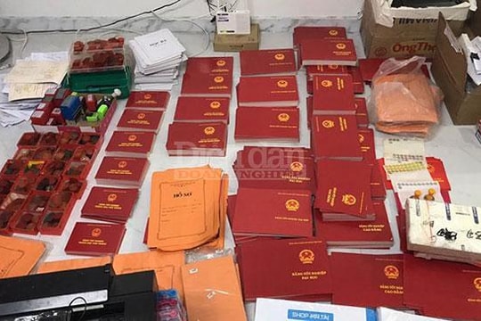 Vì sao văn bằng, chứng chỉ giả “tung hoành”?