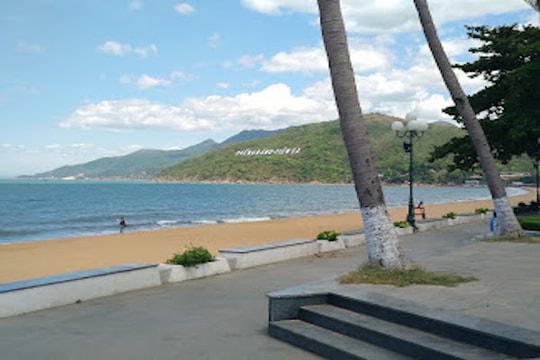 Doanh nghiệp ngành dịch vụ du lịch "ngủ đông" giữa mùa hè