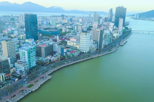 Kinh tế Đà Nẵng thoát khỏi mức tăng trưởng âm