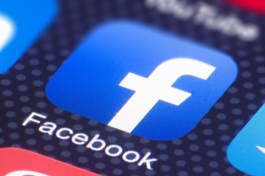 Facebook thoát khỏi vụ kiện chống độc quyền tại Mỹ