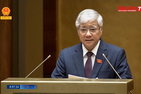 Đề nghị Chính phủ kiểm soát, minh bạch trong tiếp cận vaccine