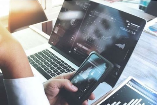 Điều gì đang làm thay đổi hệ thống tài chính toàn cầu?