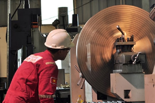 Vận đen “ám” PVD