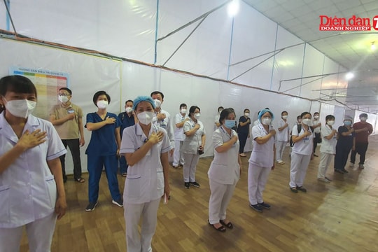 Bệnh viện dã chiến đa tầng điều trị COVID-19 đầu tiên ở TPHCM