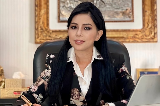 Doanh nhân Lê Hồng Thủy Tiên nhận Huân chương công trạng Ý