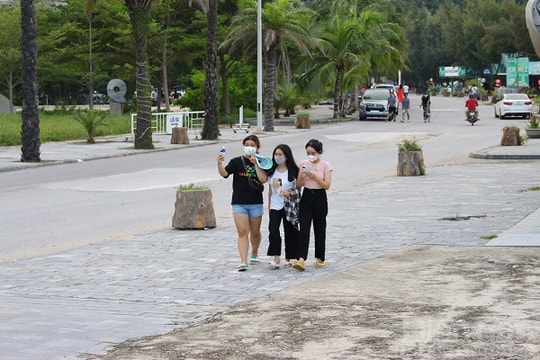 Hải Phòng: Du lịch nội đón khách từ "vùng xanh"
