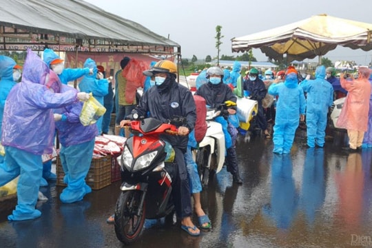 NGƯỜI TỐT - VIỆC TỐT: Ấm lòng người hồi hương