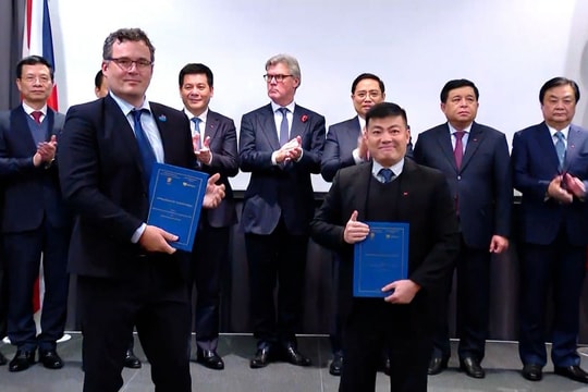 VNPT & Babylon ký biên bản hợp tác y tế số chăm sóc sức khoẻ cộng đồng