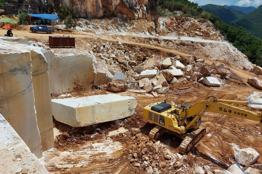 Nhức nhối nạn khai thác khoáng sản trái phép ở Nghệ An