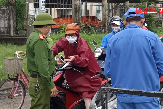 Đà Nẵng tái thiết lập chốt kiểm soát COVID-19 trong nội thành