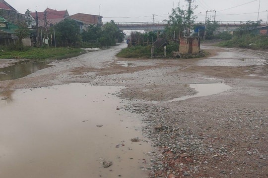 Nghệ An: Tuyến đường thi công chậm tiến độ, nhếch nhác giữa lòng Tp Vinh