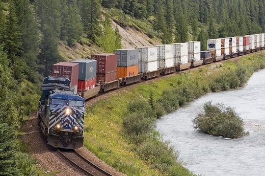 Ùn tắc nông sản biên giới: Đa dạng phương thức xuất sang Trung Quốc