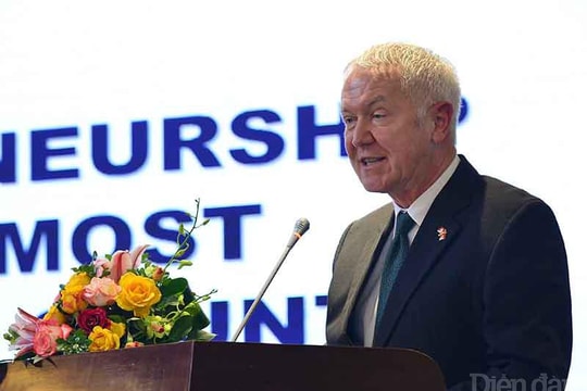 FESTIVAL KHỞI NGHIỆP 2022: Hỗ trợ doanh nghiệp khởi nghiệp và bài học từ Thuỵ Sĩ