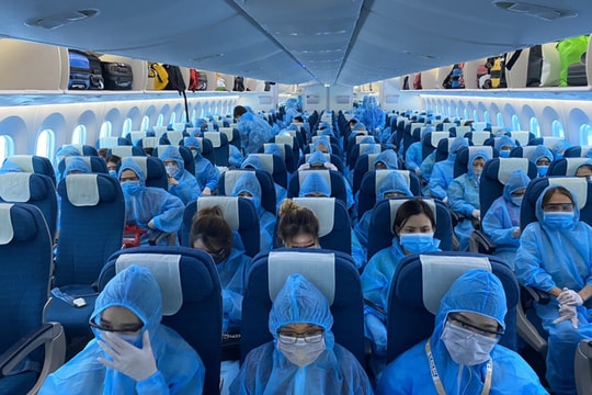 TIN NÓNG CHÍNH PHỦ: Chỉ đạo của Thủ tướng về giải pháp bảo hộ công dân Việt Nam ở nước ngoài về nước