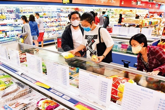 Giảm thuế VAT xuống 8%, người bán, người mua đều hưởng lợi