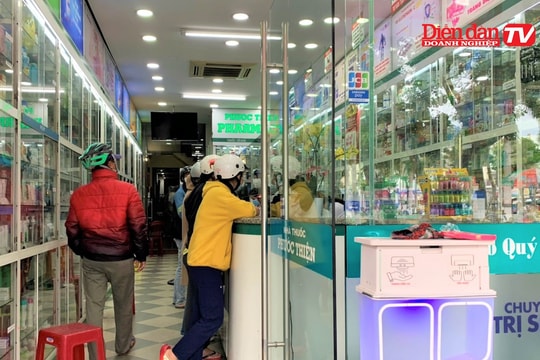 Bộ Y tế yêu cầu niêm yết giá kit xét nghiệm, xử lý hành vi găm hàng, tăng giá