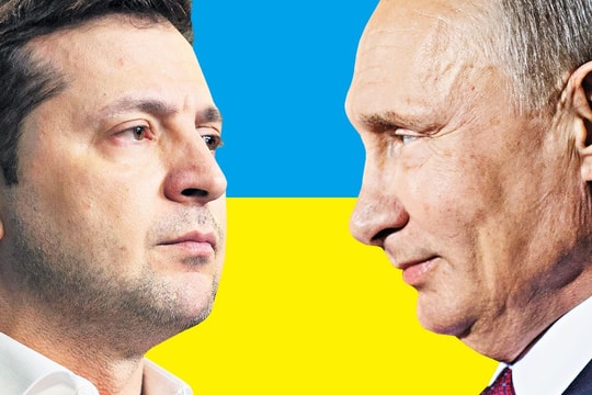 Giá vàng tuần tới sẽ phá đỉnh 2.000USD/oz vì chiến sự Nga-Ukraine?