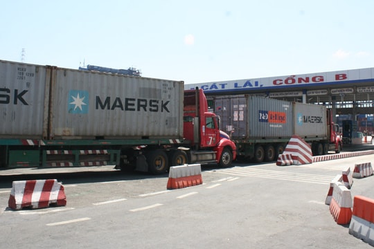 Thu phí cảng biển TP HCM: Hợp lý và minh bạch