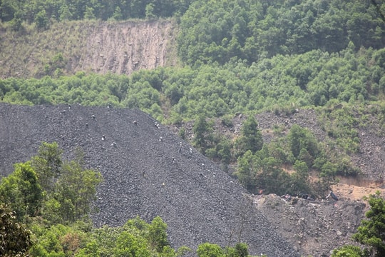 Quảng Ninh được dùng đất đá thải mỏ làm vật liệu san lấp