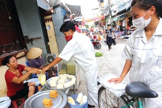 Tăng lương tối thiểu: Trách nhiệm không của riêng doanh nghiệp