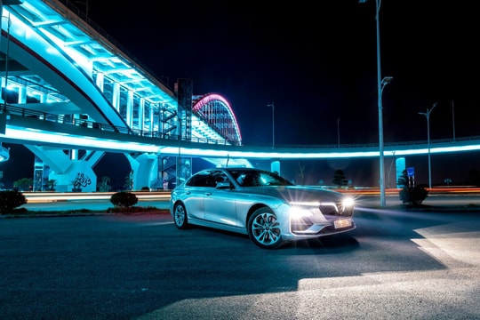 Tiết kiệm hơn 220 triệu đồng, nghỉ dưỡng Vinpearl miễn phí khi mua VinFast Lux A2.0 trong tháng 4