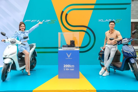 VinFast ra mắt 5 mẫu xe máy điện có khả năng di chuyển gần 200 km/lần sạc