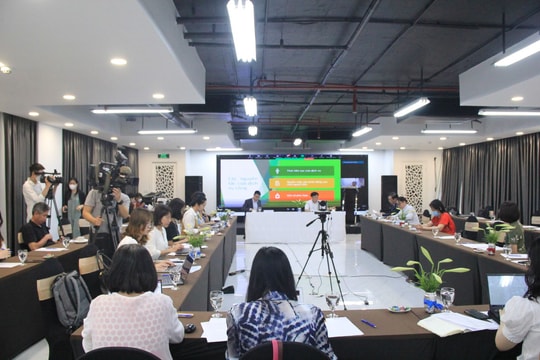 Tình trạng "tranh tối, tranh sáng" khiến thị trường nước sạch khó phát triển