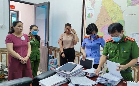 Vì sao nữ Giám đốc Trung tâm Quản lý đất đai thành phố Biên Biên Phủ bị bắt?