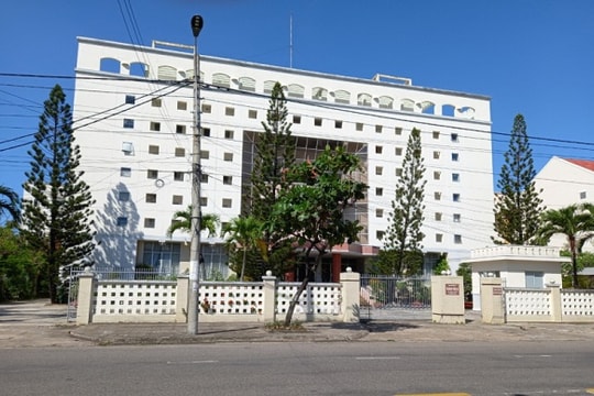 Phú Yên: “Lộ” hàng loạt sai phạm trong đấu thầu thiết bị dạy học