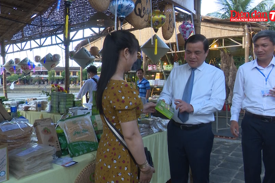 Quảng Nam: Đưa sản phẩm nghề truyền thống đến gần khách du lịch