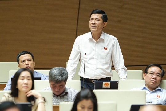 Đưa sách giáo khoa vào danh mục quản lý giá