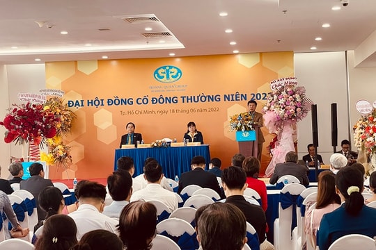 HQC điều chỉnh doanh thu, nhóm Louis Holdings bị tái từ chối tham gia ban điều hành