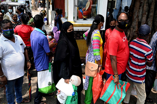 "Báo động đỏ" khủng hoảng năng lượng ở Châu Á