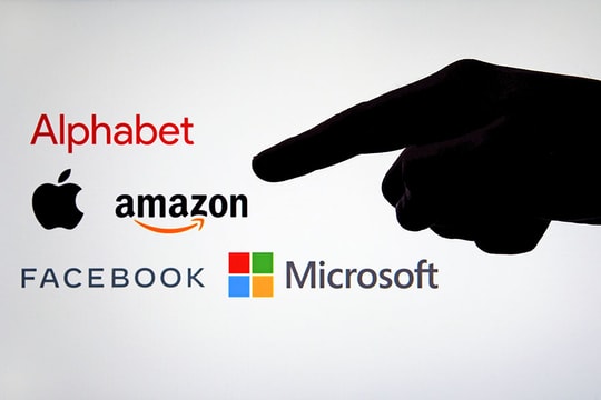 Lạm phát và suy thoái đè nặng các “gã khổng lồ” công nghệ