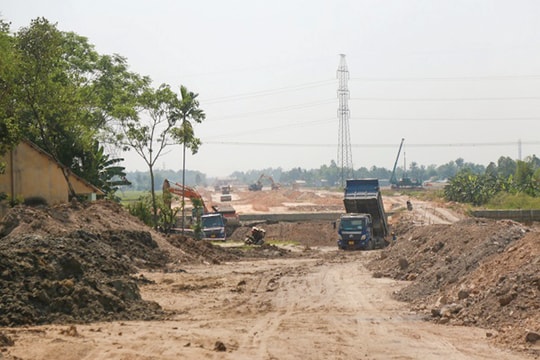 Đà Nẵng: Nan giải bài toán vật liệu san lấp