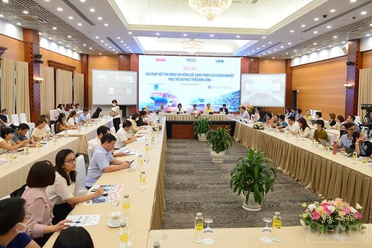 [TRỰC TIẾP] Diễn đàn “Giải pháp đột phá nâng cao năng lực cạnh tranh của doanh nghiệp phục hồi và phát triển bền vững”