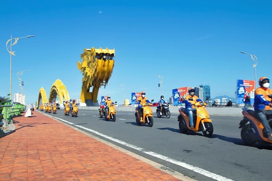 Ra mắt dịch vụ vận chuyển hàng hóa trên nền tảng công nghệ bằng xe máy điện AhaFast