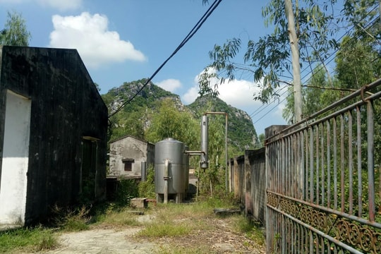 Nghệ An: Nhà máy nước gần 10 tỷ nhưng hơn 15 năm "nằm bất động"