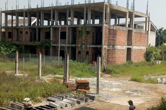 Nghệ An: Dự án xây dựng trường học kéo dài 11 năm vẫn còn bỏ dở