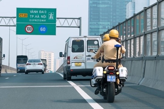 “Rùa bò” trên cao tốc (Bài 2)