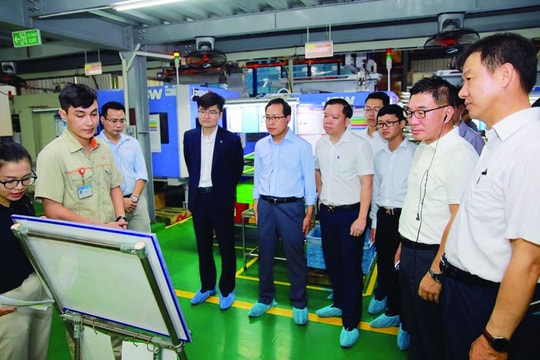 Xây dựng chuỗi giá trị toàn cầu ở CNCTech