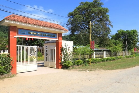 Trả lại vị thế cho người thầy