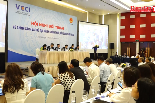 Bộ Tài chính và doanh nghiệp đối thoại về TTHC thuế, hải quan 2022
