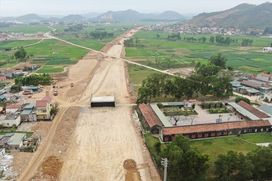 Lựa chọn nhà thầu dự án cao tốc Bắc-Nam: Xin hãy “xanh vỏ đỏ lòng”