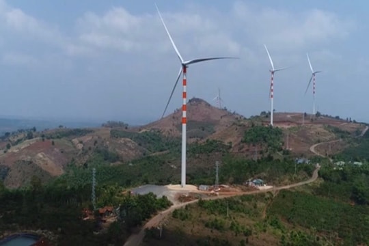 Doanh nghiệp lo ngại về tương lai "số phận" các dự án năng lượng tái tạo