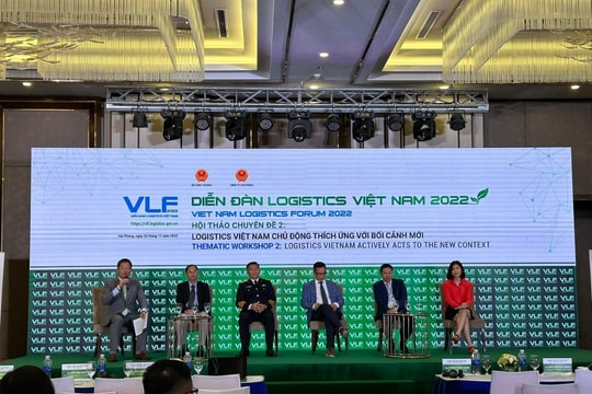 “Tải trọng cả đội tàu container Việt Nam chỉ bằng 2 con tàu lớn trên thế giới”