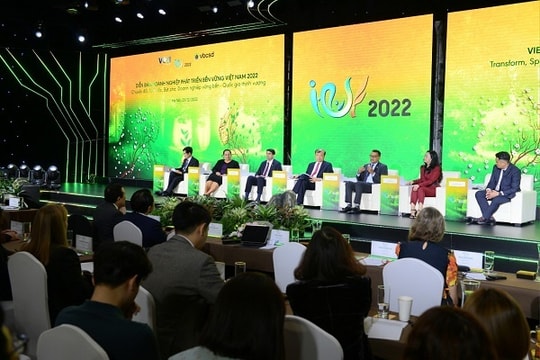 Vì một Việt Nam phát triển bền vững